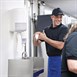 Distributeur blanc pour bobine à dévidage central Tork