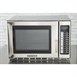 Micro-ondes grande capacité Menumaster 34 litres 1800W RFS518TS