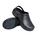 Sabots de cuisine noirs Nisbets Essentials