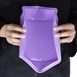 Moule à gâteau carré flexible en silicone Hygiplas violet 245mm