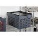 Caisse de transport/stockage en plastique perforé Vogue avec couvercle attaché 600x400x320mm