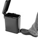 Poubelle de salle de bain slim Jantex noire 5L