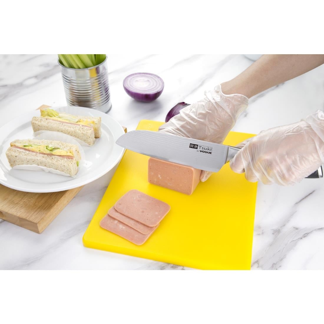 Couteau santoku Série 7 Vogue Tsuki 180mm CF844