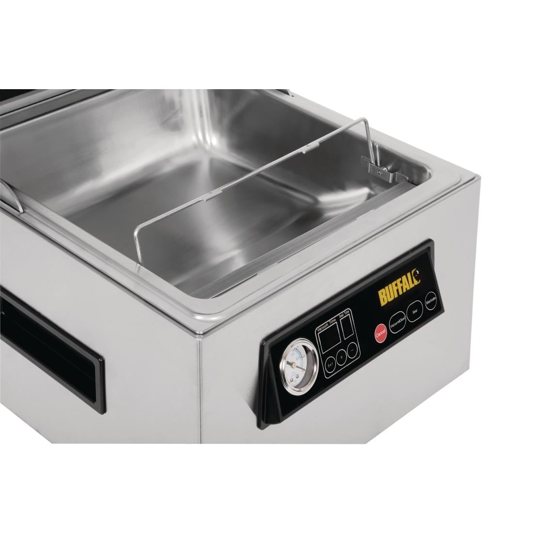 Machine sous-vide compacte Buffalo CT014